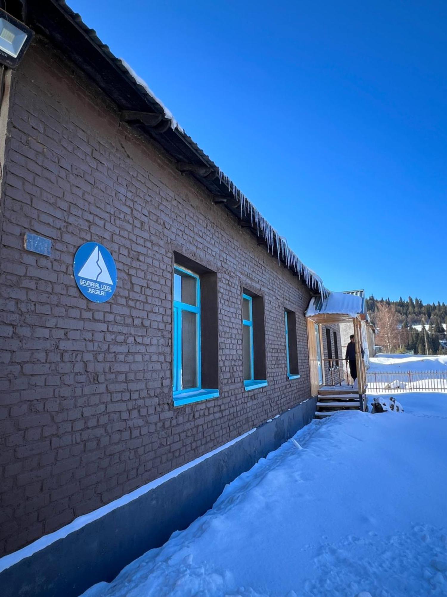 Beymaral Lodge Jyrgalan Екстер'єр фото